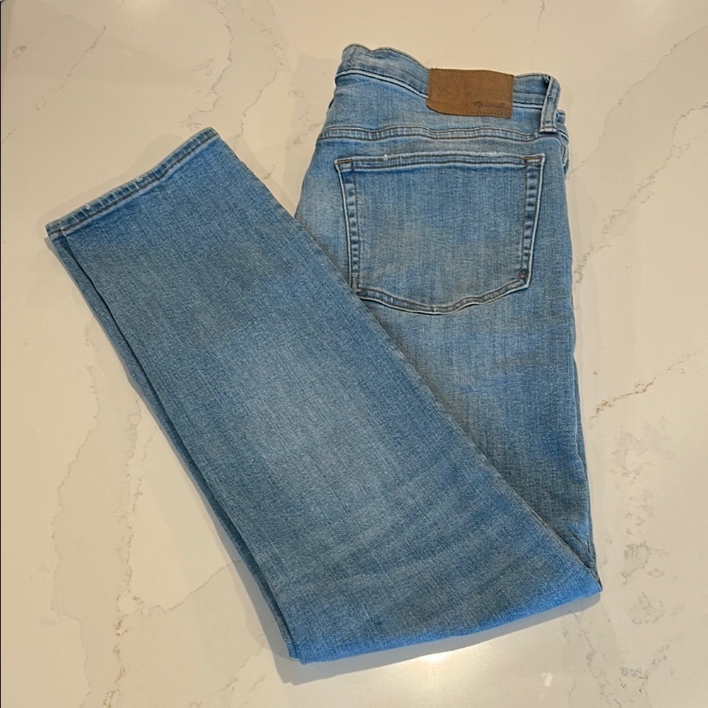 Madewell men's Blue Jeans Light/Med Wash Slim Fit Sz 34